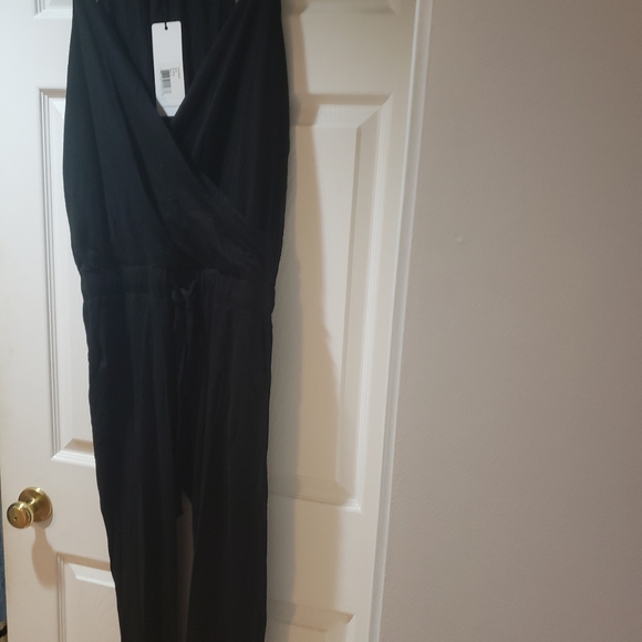 Never worn Bobi from Revolve Jumpsuit - Picture 4 of 4